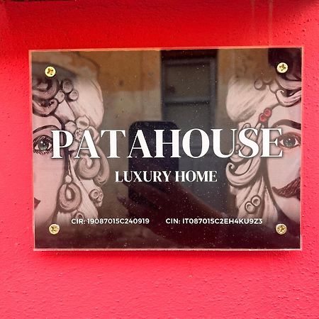 Patahouse Apartment Catania Bagian luar foto